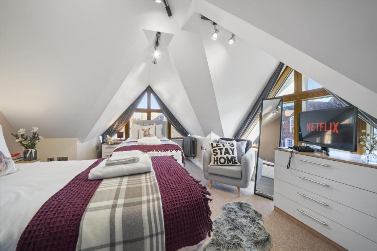 Super Funky Spire View Cottage - Free Gated Parking - Ultra Wifi Cantorbéry Extérieur photo